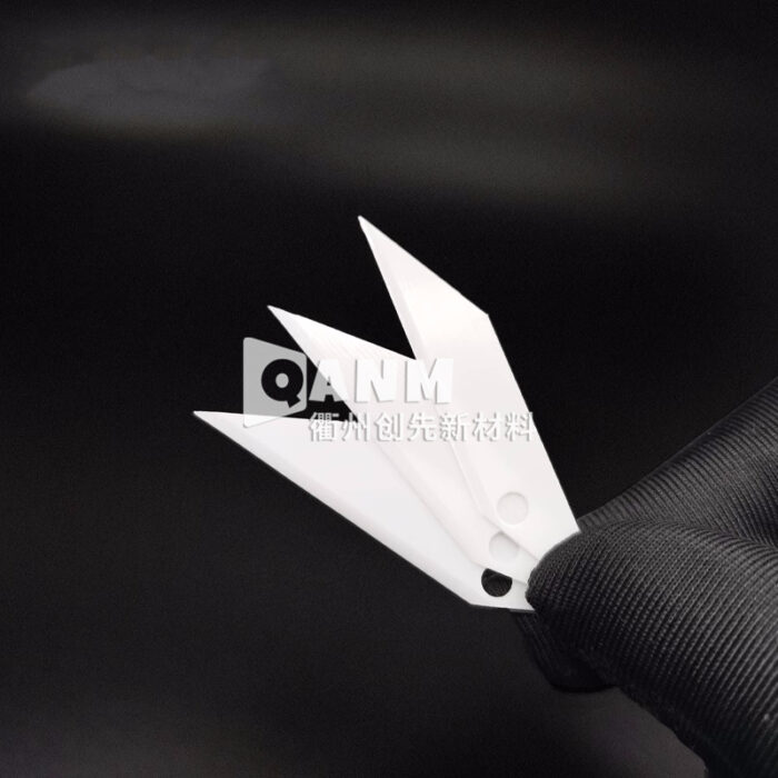 Zirconia ceramic cutting inflator blade, air column bag special blade, durable with holes, factory direct sales - Image 6