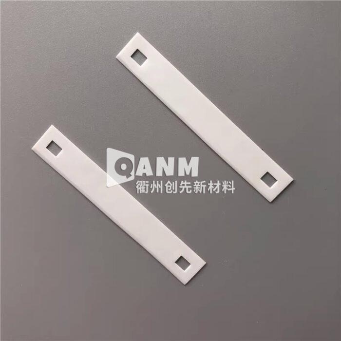 Zirconia ceramic blade, rectangular two hole blade, slitting and cutting blade, paper cutting blade, sharp and wear-resistant, customized