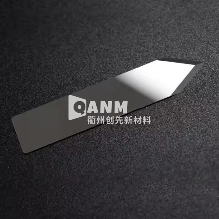 Ceramic capsule cutter manufacturer medical black and white ceramic blade arrow shaped V-shaped blade can be customized - Image 2